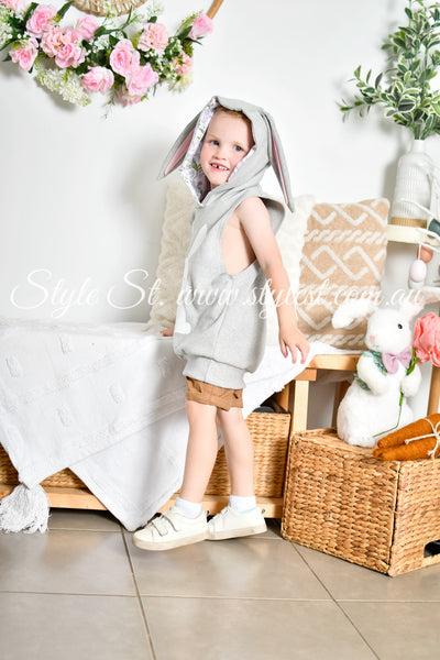 "Bunny Kisses” Children's Bunny Singlet Hoodie