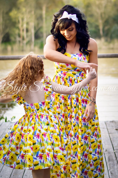 “Sunflower Meadows” Ladies Dress