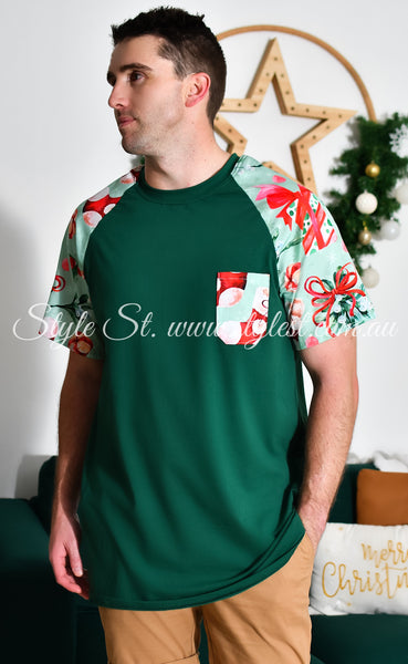 PREORDER "Peppermint Snap" Men's Raglan Tee