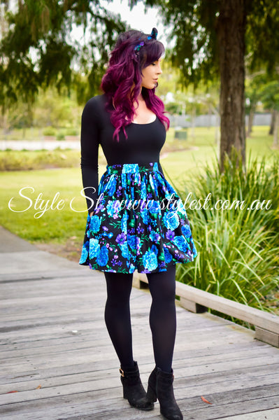 “Blueberry Blossom" Long Sleeved Ladies Dress