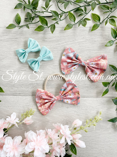 “Dusty Daisy” Hair Accessories